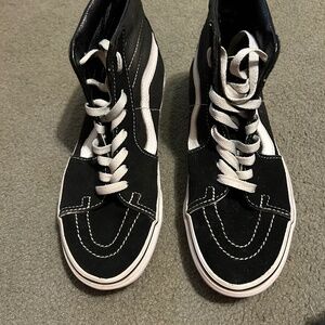 Vans Off The Way Suede Hightop Skateboard Shoe